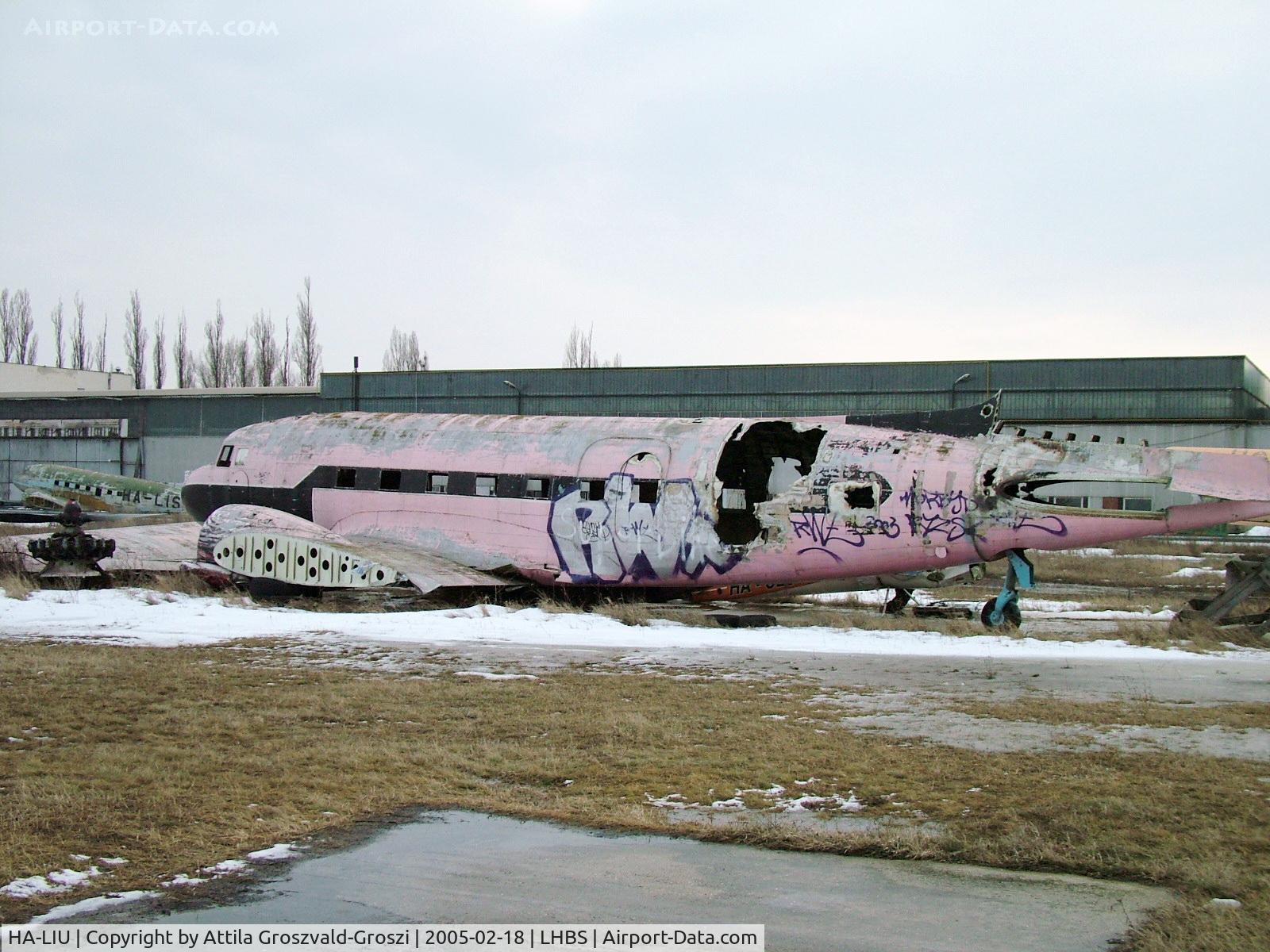 HA-LIU, 1951 Lisunov Li-2T C/N 18439306, It was operated as a buffet, on Szeged in the funfair. They dismantled it because of a conflagration.