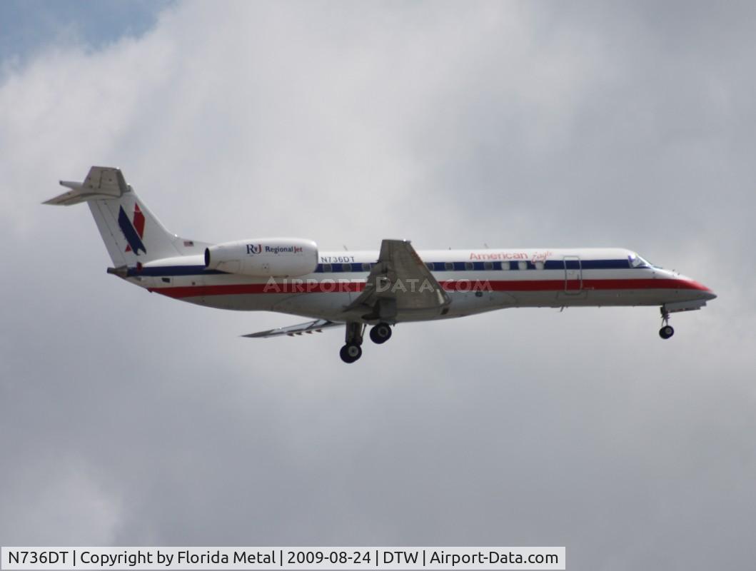 N736DT, 2001 Embraer ERJ-135LR (EMB-135LR) C/N 145388, American Eagle E135LR