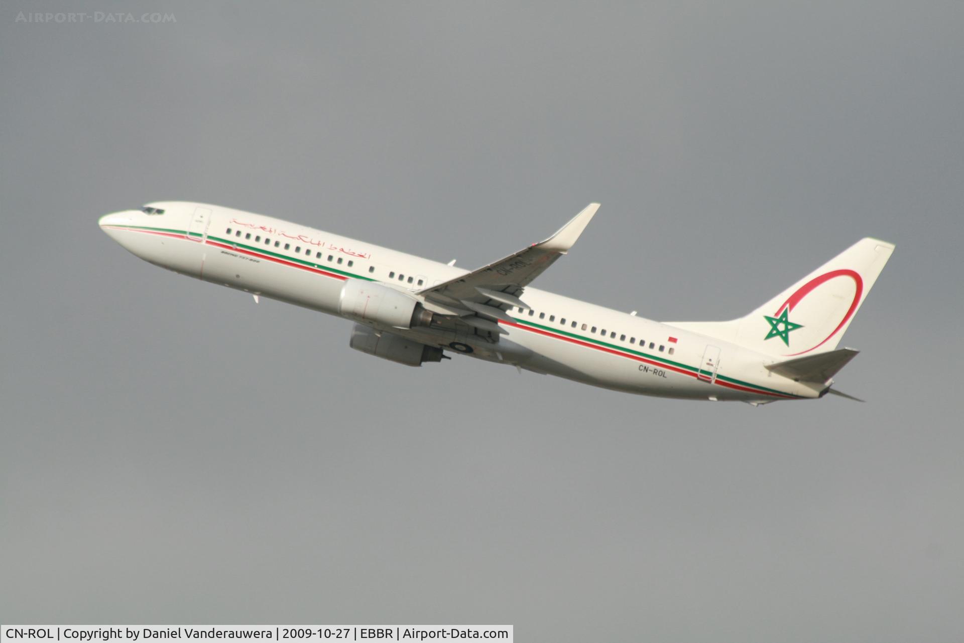 CN-ROL, 2007 Boeing 737-8B6 C/N 33065, Flight AT839 is taking off from RWY 25R