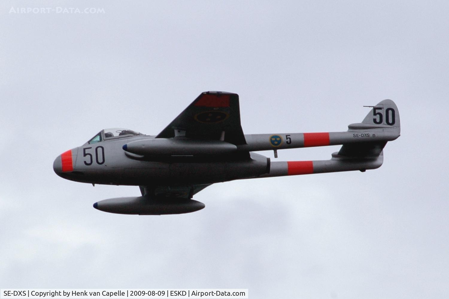 SE-DXS, 1952 De Havilland (FFA) DH-100 Vampire FB6 C/N 705, Ex- Swiss Air Force Vampire of Team Vampire Sweden over Dala-Järna airfield, Sweden (ex J-1196).