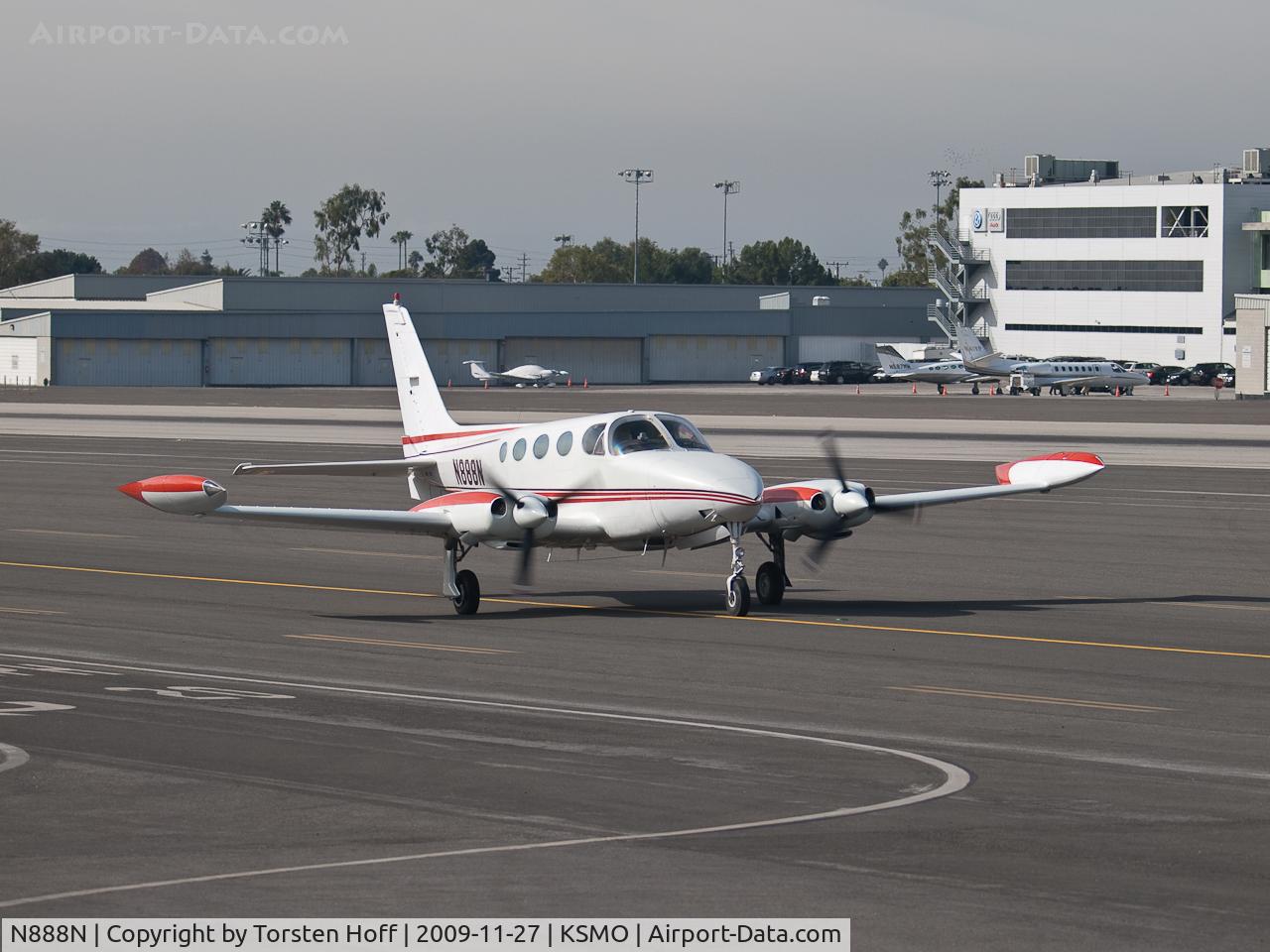 N888N, 1973 Cessna 340 C/N 340-0312, N888N taxiing