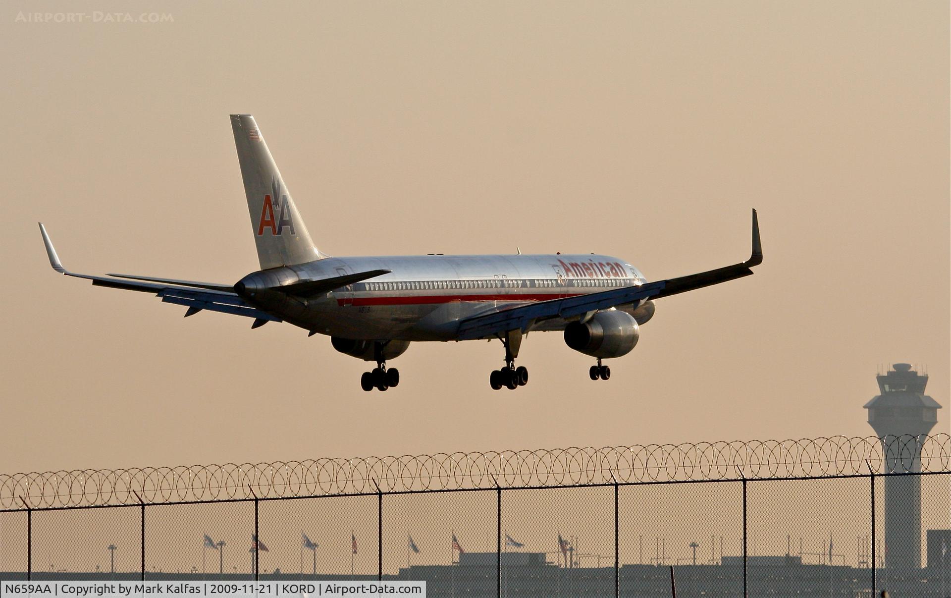 N659AA, 1992 Boeing 757-223 C/N 24617, American Airlines Boeing 757-223. AAL1779 arriving from KMIA, short final 22R KORD