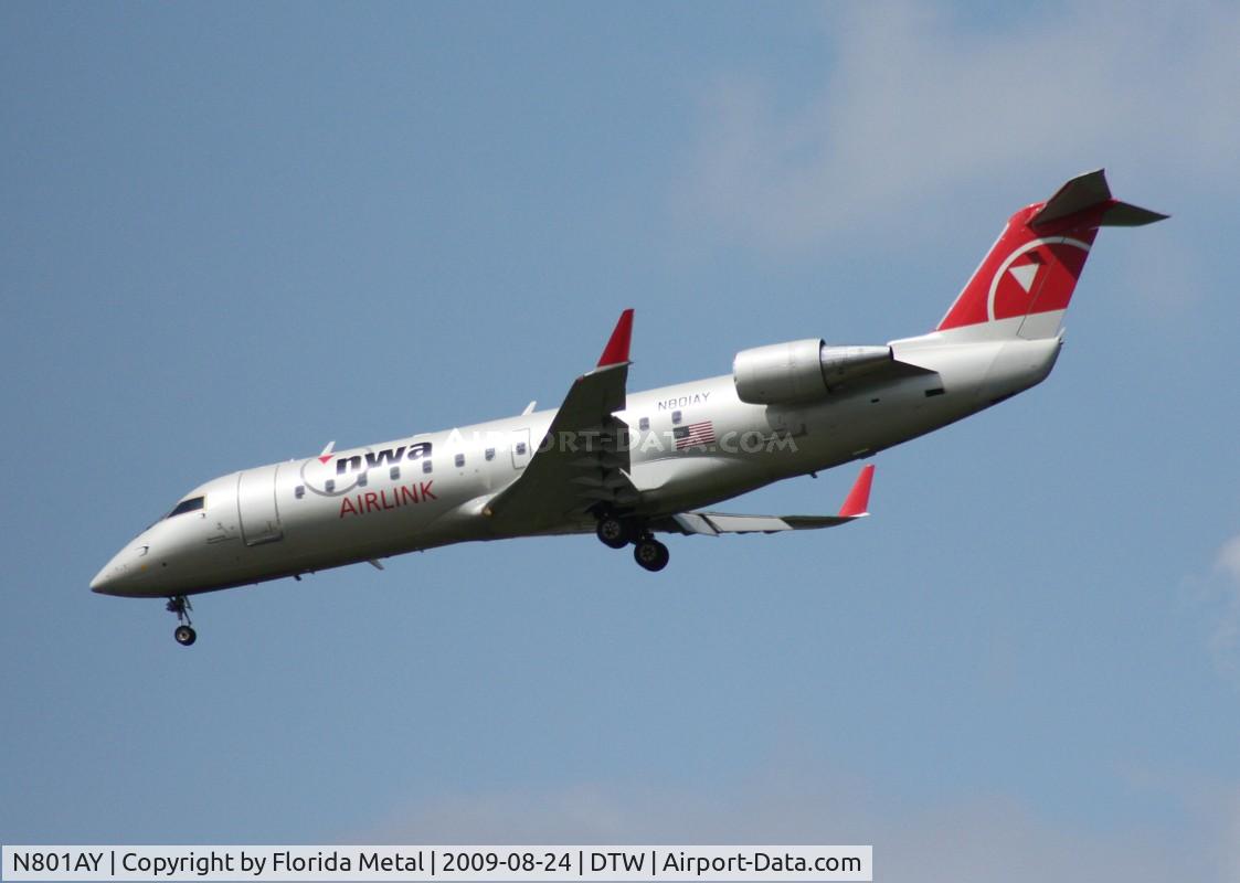 N801AY, 2004 Bombardier CRJ-200ER (CL-600-2B19) C/N 8001, Northwest Airlink CRJ-200