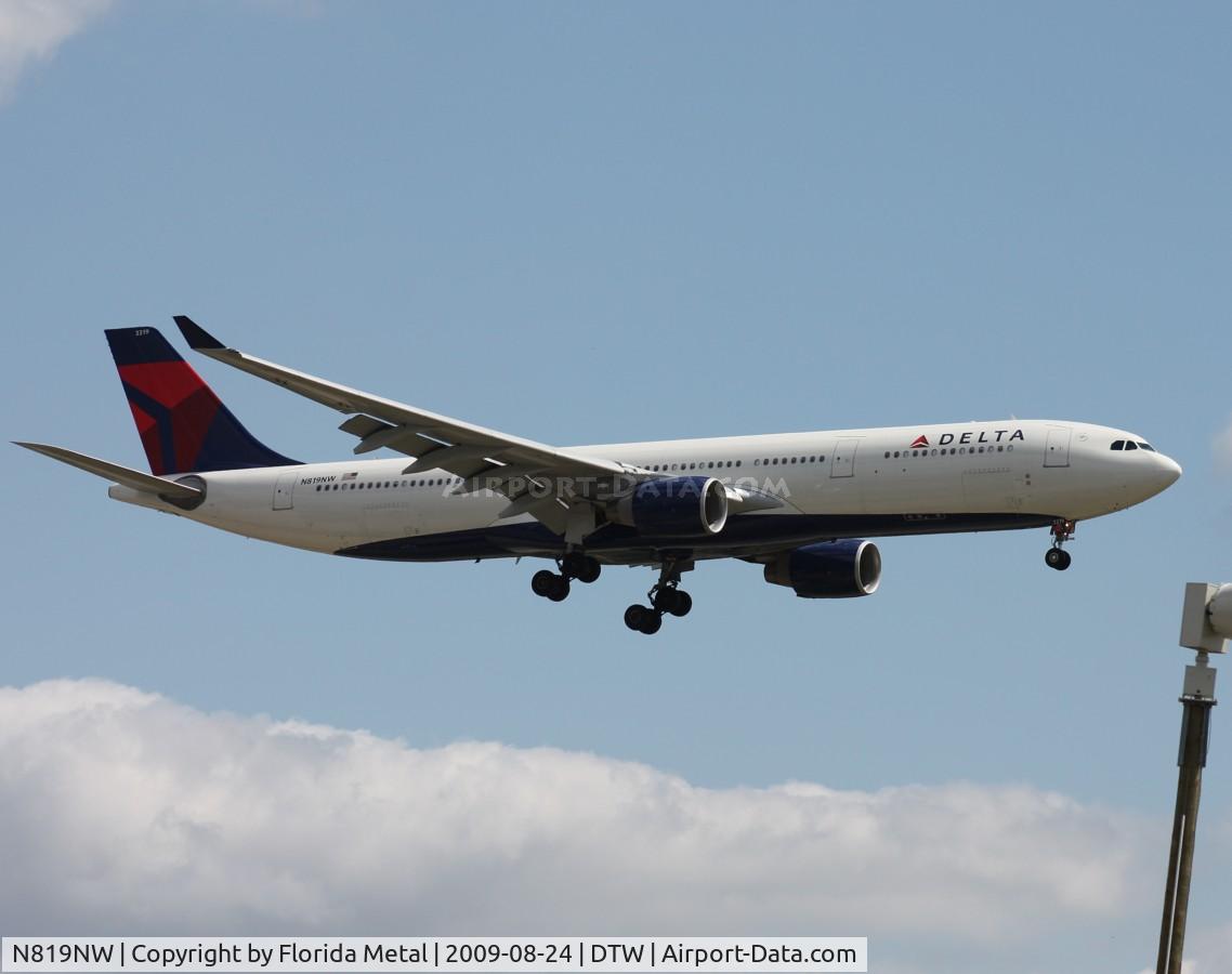 N819NW, 2007 Airbus A330-323 C/N 0858, Delta A330-300