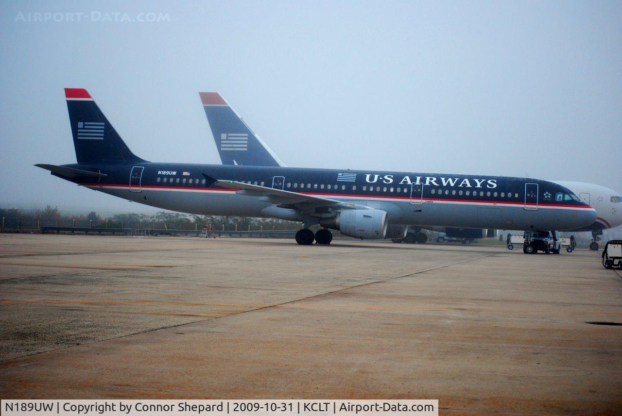 N189UW, 2001 Airbus A321-211 C/N 1425, A321