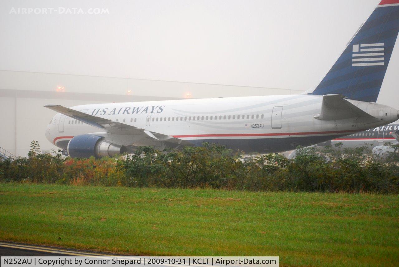 N252AU, 1990 Boeing 767-2B7 C/N 24765, 767