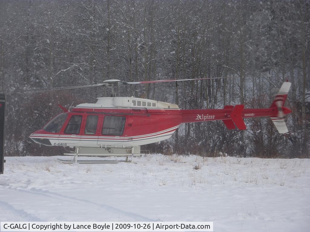 C-GALG, Bell 407 C/N 53059, CGALG working in Kananaskis Valley getting prepared to long line.