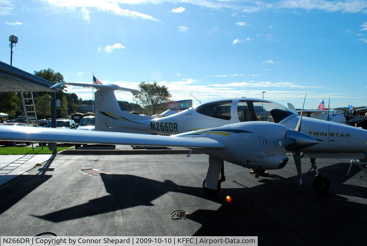 N266DR, 2007 Diamond DA-42 Twin Star C/N 42.AC066, Twin Star