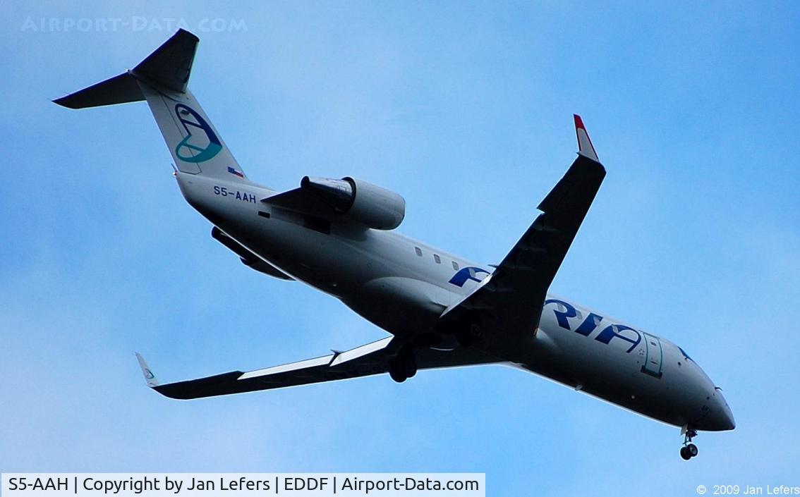 S5-AAH, 1994 Canadair CRJ-100LR (CL-600-2B19) C/N 7032, Adria Airways Canadair CL-600