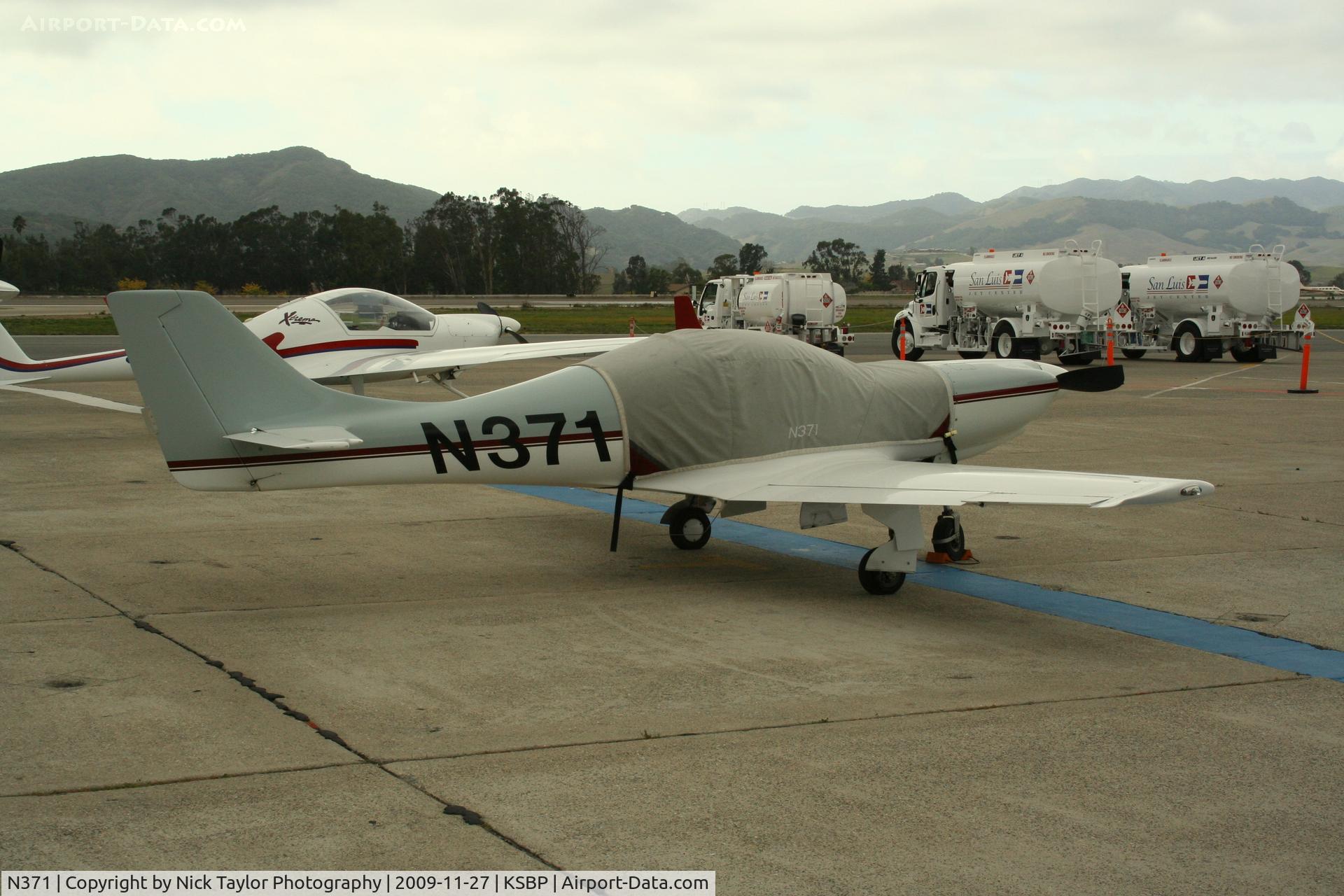 N371, 1996 Lancair 320 C/N 311-320-73, San Luis Jet Center