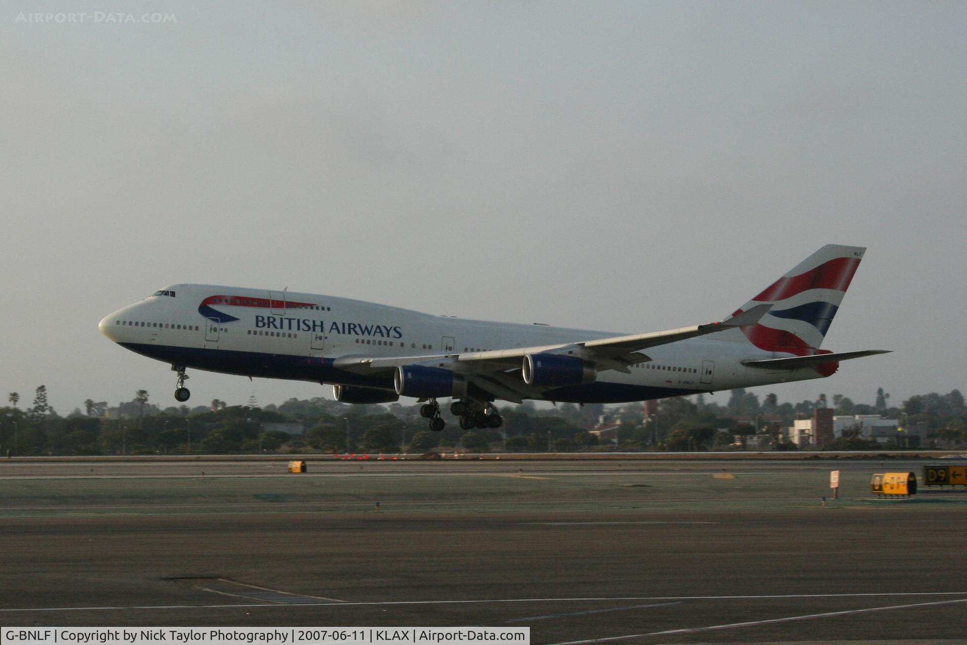 G-BNLF, 1989 Boeing 747-436 C/N 24048, Touchdown 24R