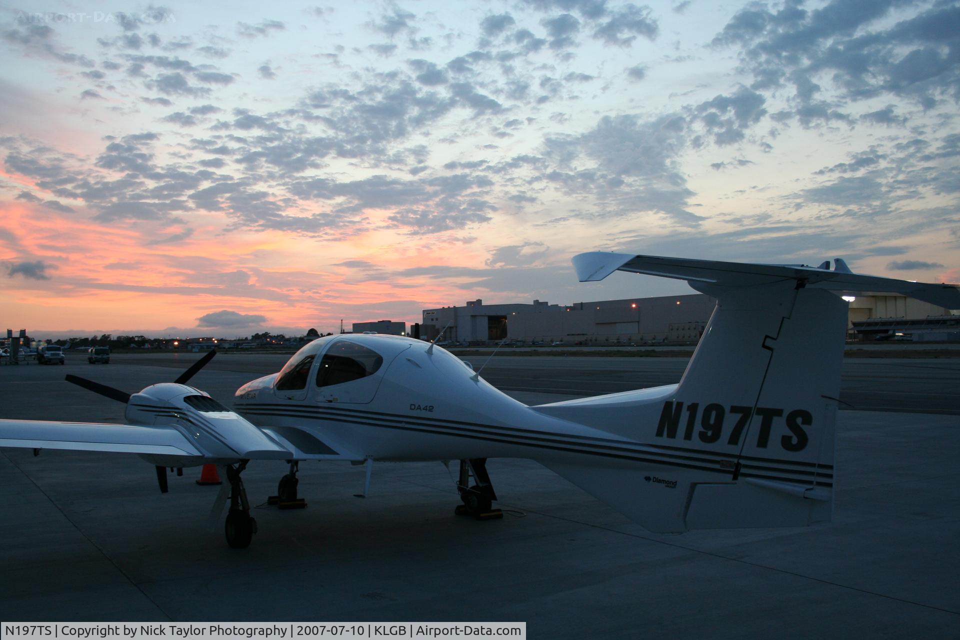N197TS, 2006 Diamond DA-42 Twin Star C/N 42.AC001, Sitting outside US Aero