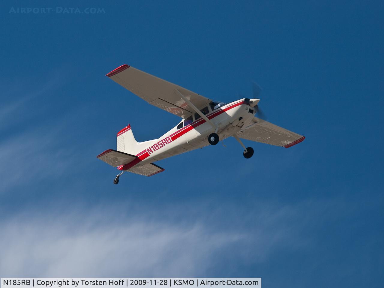 N185RB, 1979 Cessna A185F Skywagon 185 C/N 18503746, N185RB departing from RWY 03