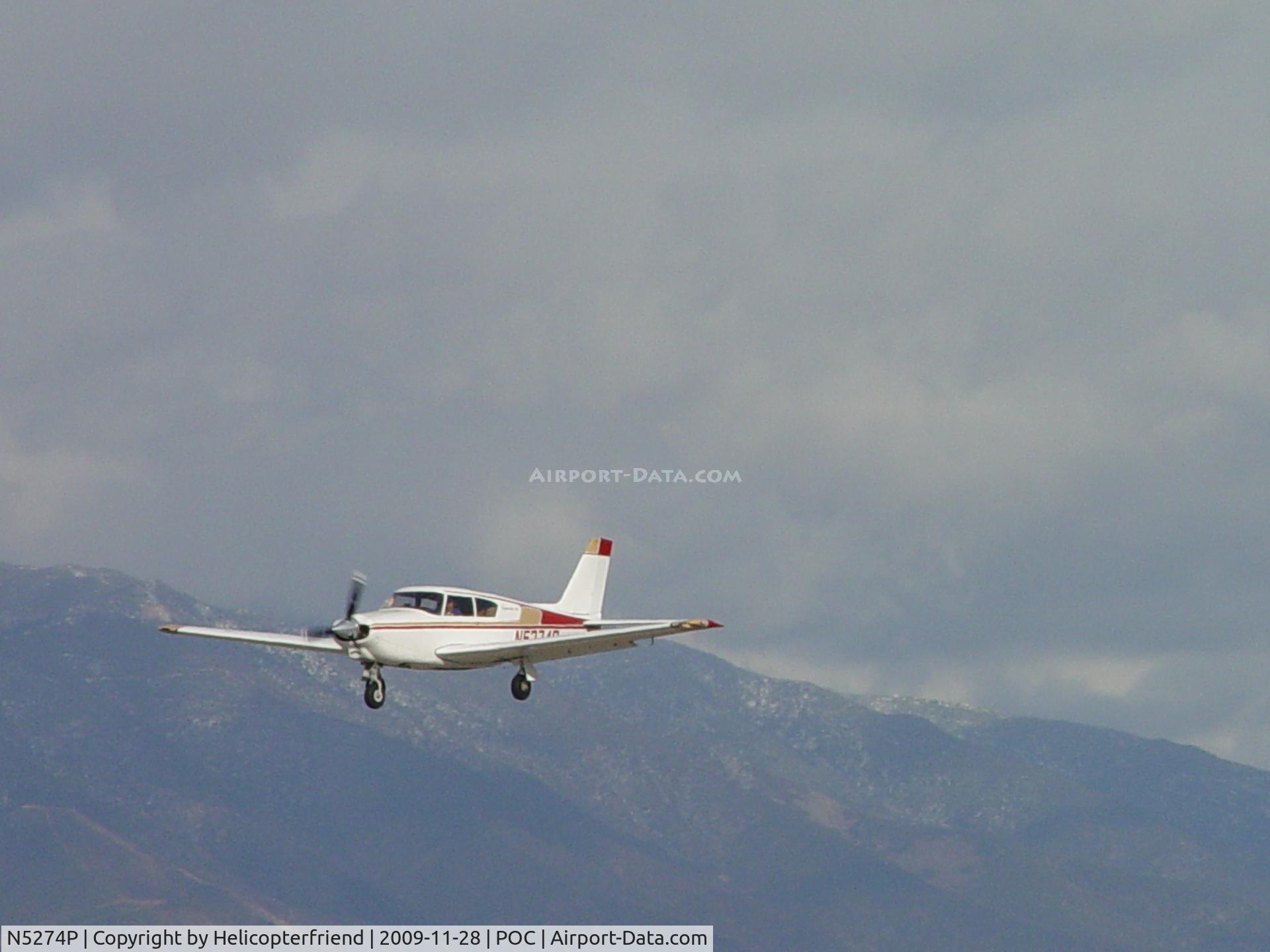 N5274P, 1958 Piper PA-24-250 Comanche C/N 24-313, On final for runway 26L