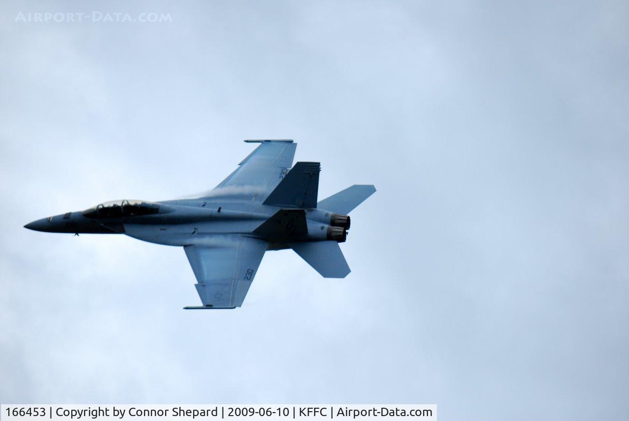 166453, Boeing F/A-18F Super Hornet C/N F088, Transonic Fly-By