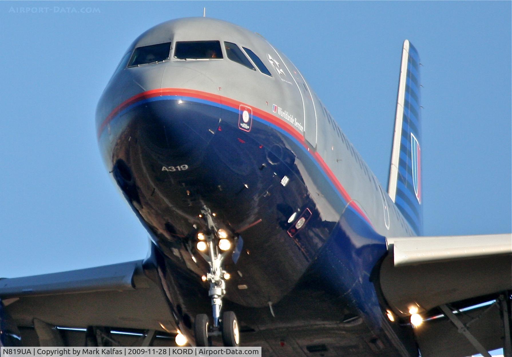 N819UA, 1998 Airbus A319-131 C/N 893, United Airlines A319-131, UAL487 arriving from KPHL, short final 27L KORD.