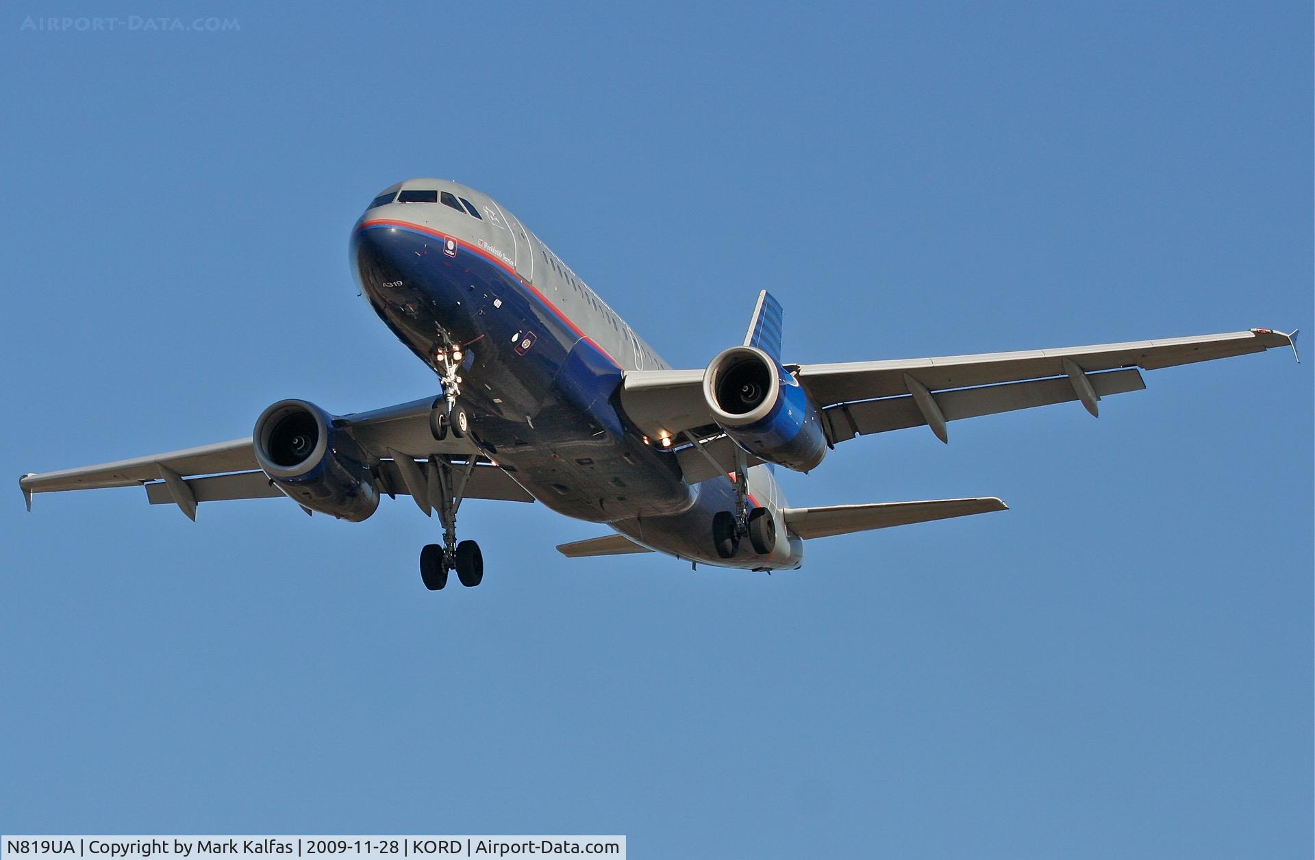 N819UA, 1998 Airbus A319-131 C/N 893, United Airlines A319-131, UAL487 arriving from KPHL, short final 27L KORD.