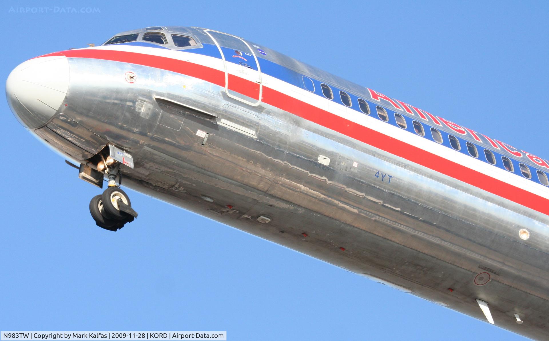 N983TW, 1999 McDonnell Douglas MD-83 (DC-9-83) C/N 53633, American Airlines, Mcdonnell Douglas DC-9-83, AAL1059 arriving from KPHL, short final 27L KORD.