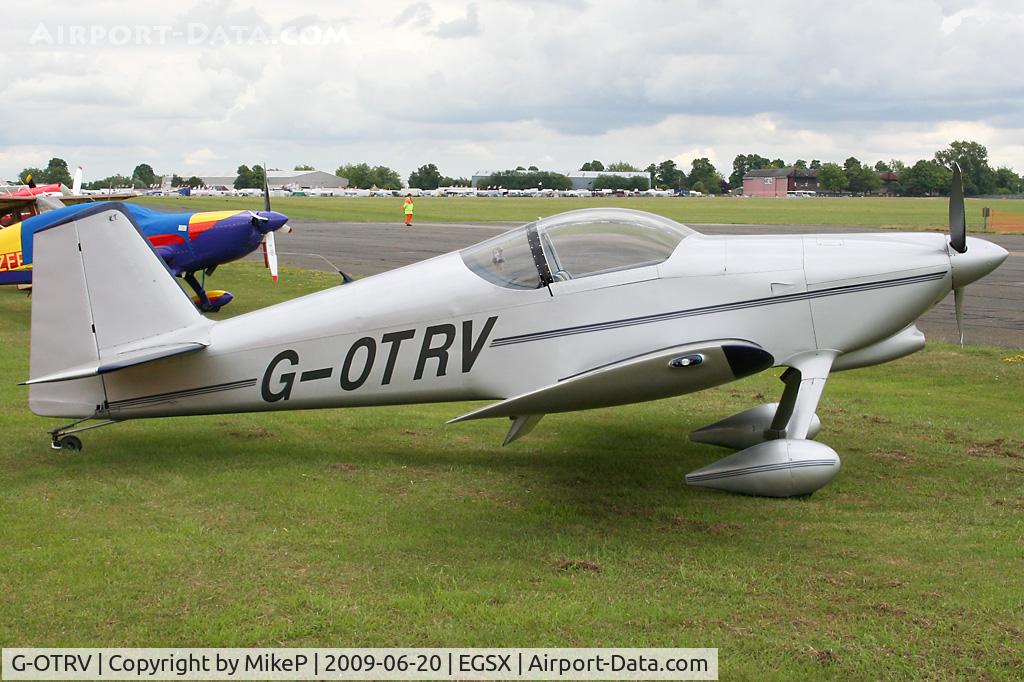 G-OTRV, 1999 Vans RV-6 C/N PFA 181-13302, Visitor to the 2009 Air Britain fly-in.