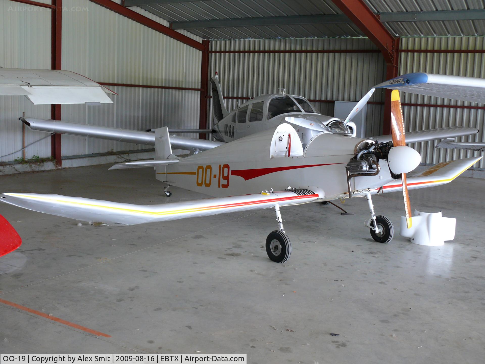 OO-19, Jodel D-92 Bebe C/N CD-03, Jodel D92 Bébé OO-19 Royal Verviers Aviation