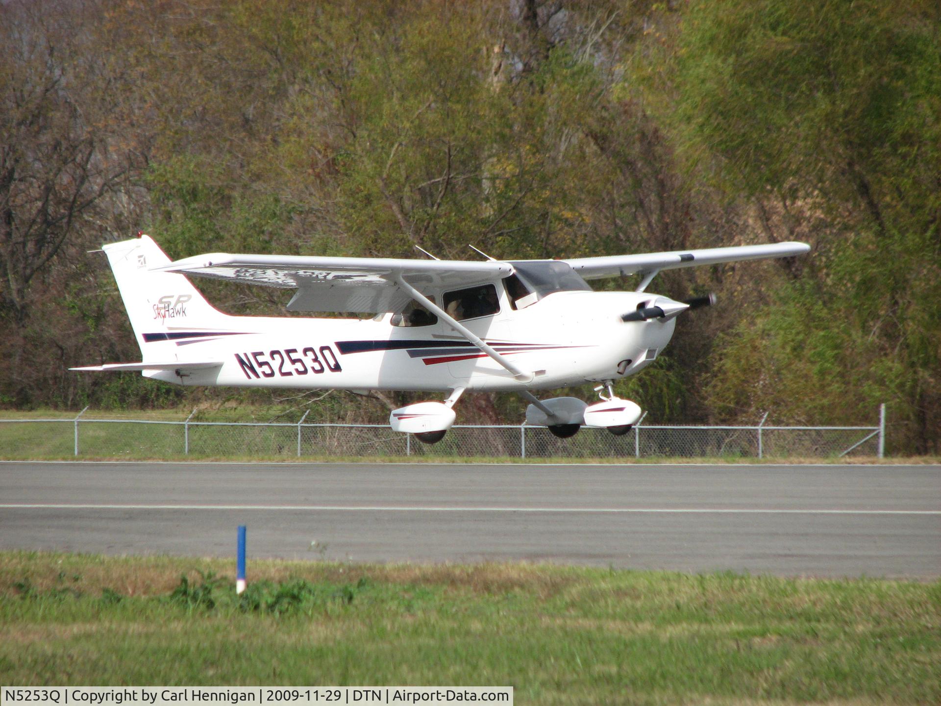 N5253Q, 2002 Cessna 172S C/N 172S9168, Landing runway14