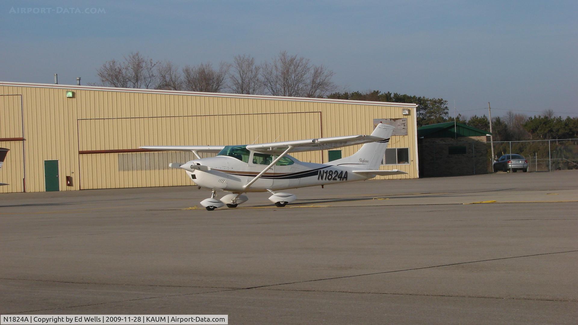N1824A, 1970 Cessna 182N Skylane C/N 18260221, On the ramp at AUM