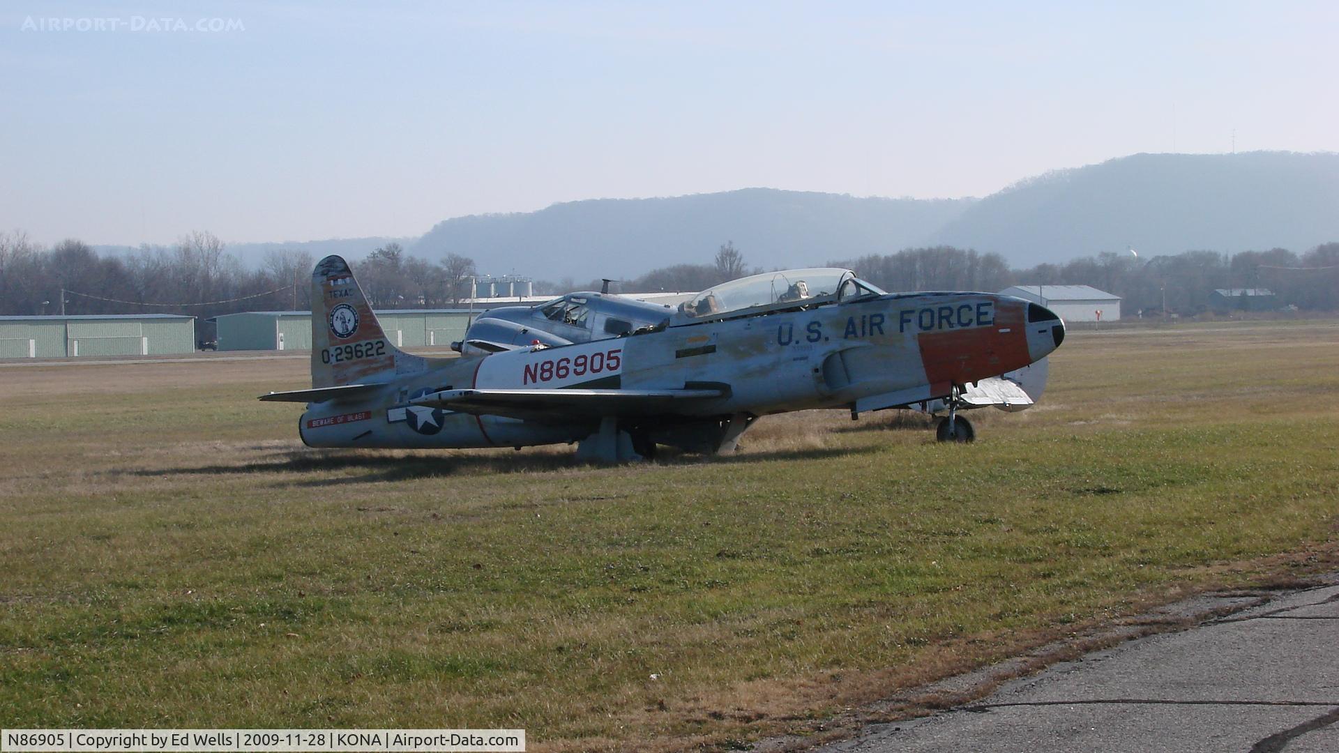 N86905, 1952 Lockheed T-33A Shooting Star C/N 580-7807, Rotting away in Winona