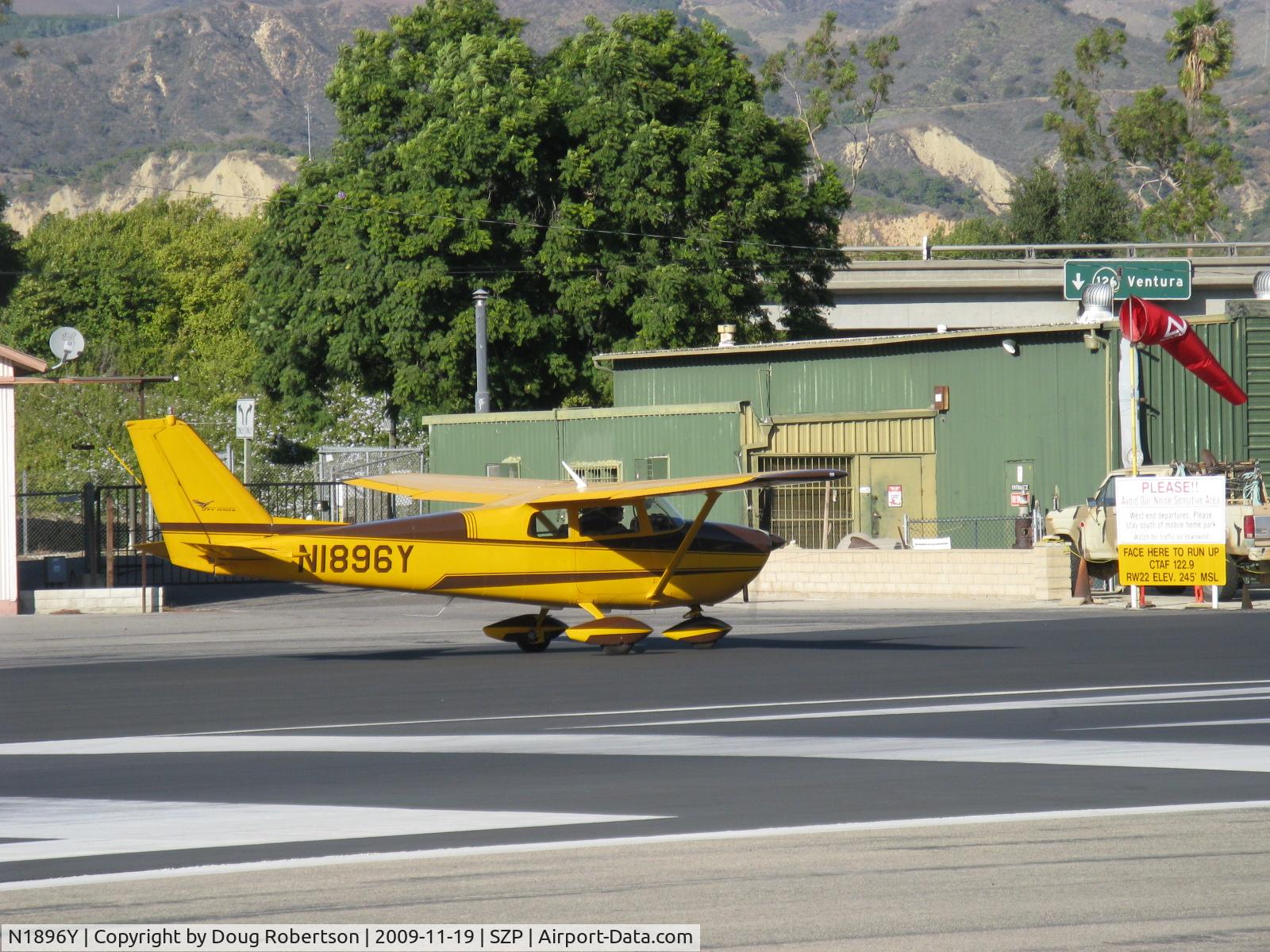 N1896Y, 1962 Cessna 172C C/N 17249496, 1962 Cessna 172C, Continental O-300 145 Hp, holding short-Rwy 22