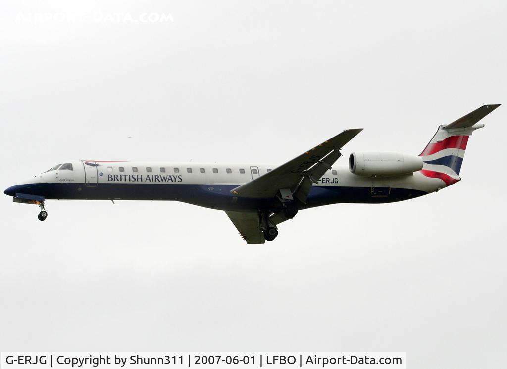 G-ERJG, 2001 Embraer EMB-145EP (ERJ-145EP) C/N 145394, Landing rwy 32L