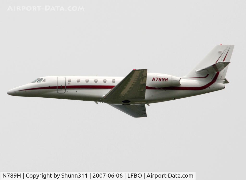 N789H, 1989 Cessna 680 Citation Soveregin C/N 680-0041, On take off rwy 32R