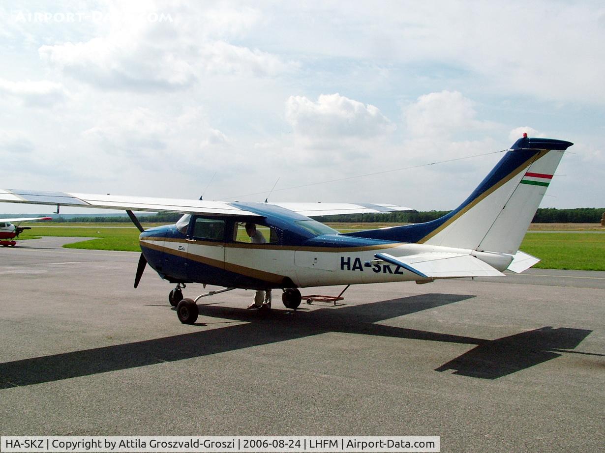 HA-SKZ, 1978 Cessna 210M Centurion C/N 21062785, Fertöszentmiklos - Meidl Airport - Hungary