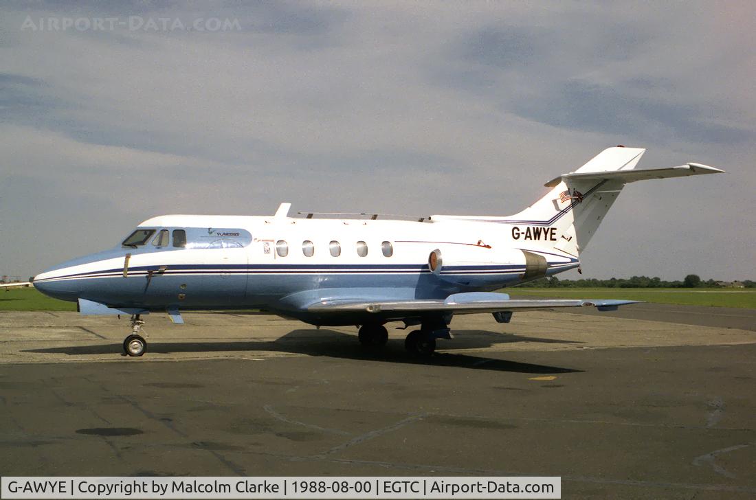 G-AWYE, 1966 Hawker Siddeley HS.125-1B/522 C/N 25090, Hawker Siddeley HS-125-1B/S522 at Cranfield Airfield in 1988.