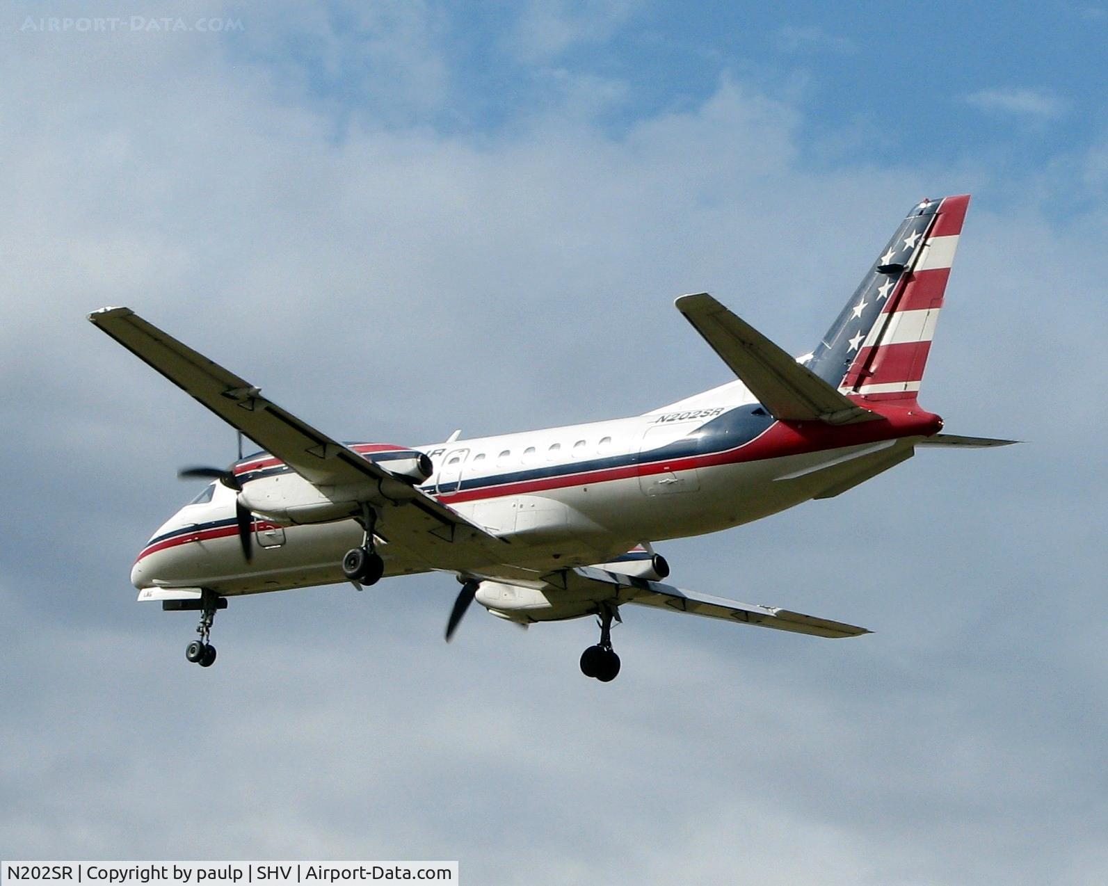 N202SR, 1990 Saab 340B C/N 340B-202, Landing at Shreveport Regional.