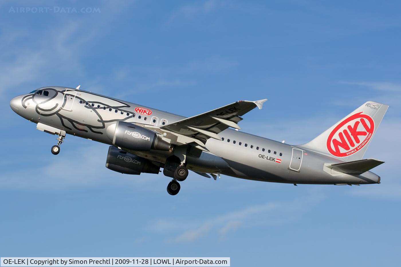 OE-LEK, 2007 Airbus A319-112 C/N 3019, OE-LEK @ Linz Airport