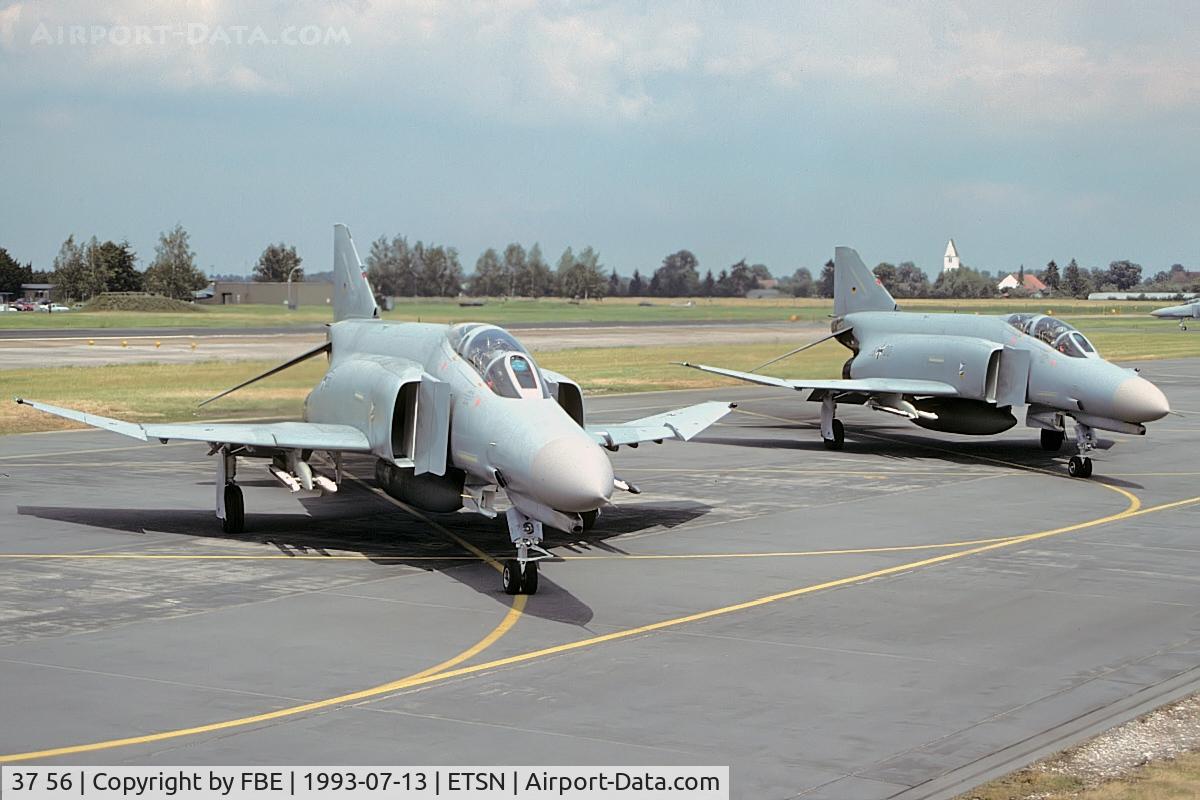 37 56, 1972 McDonnell Douglas F-4F Phantom II C/N 4486, last chance inspection prior a mission from Fliegerhorst Neuburg