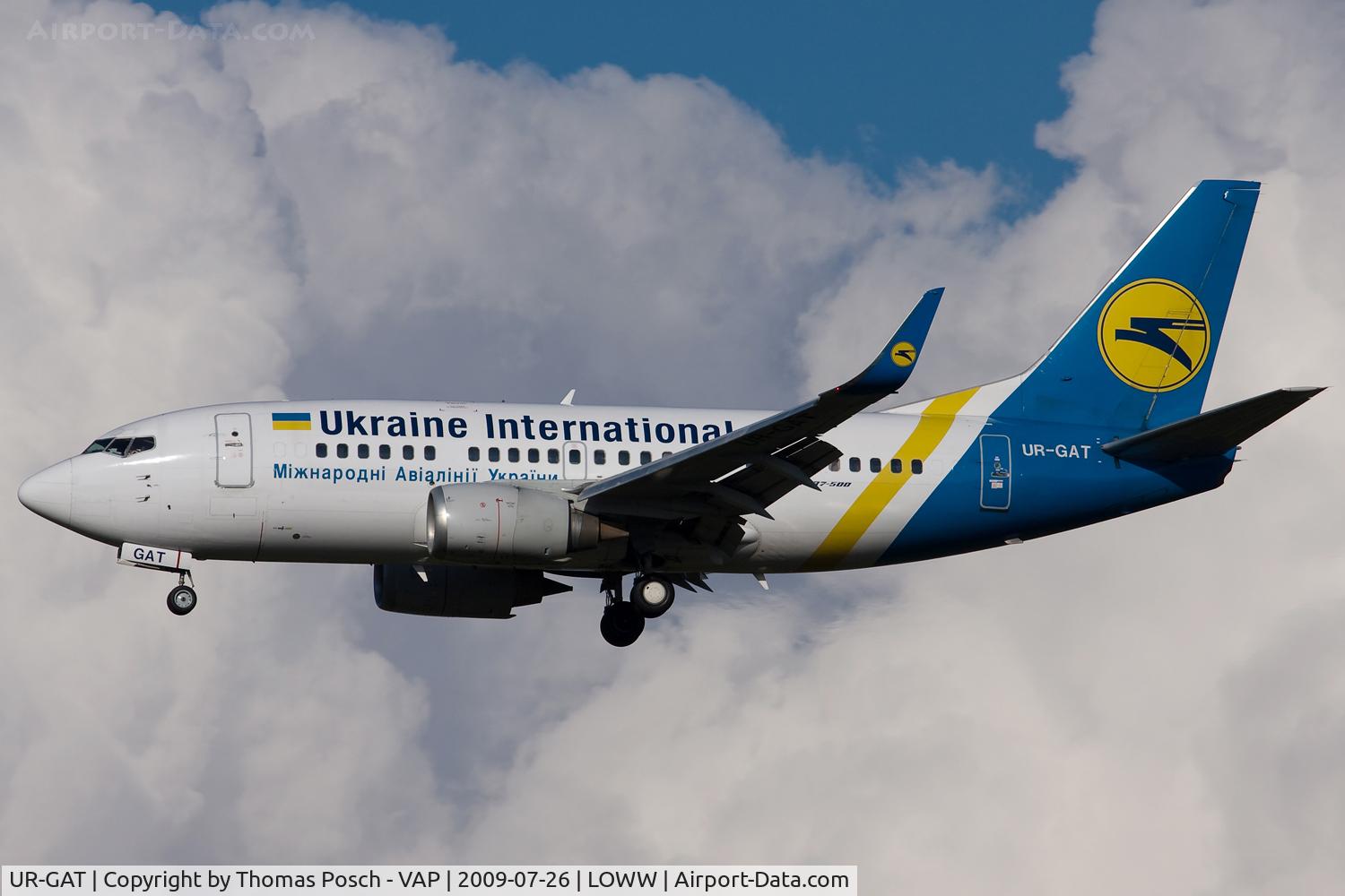 UR-GAT, 1993 Boeing 737-528 C/N 25237, Ukraine International Airlines