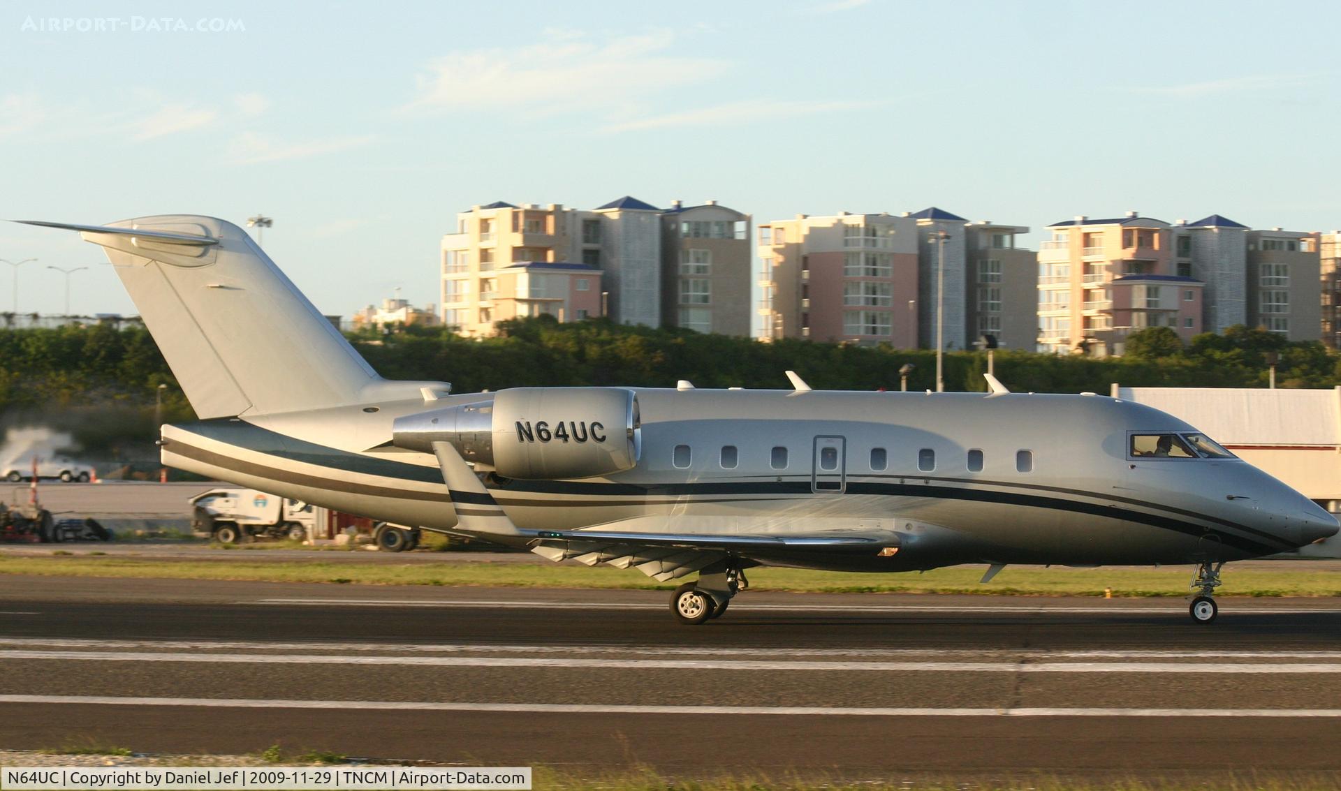 N64UC, 2004 Bombardier Challenger 604 (CL-600-2B16) C/N 5587, Taking off on runway 10 for the us