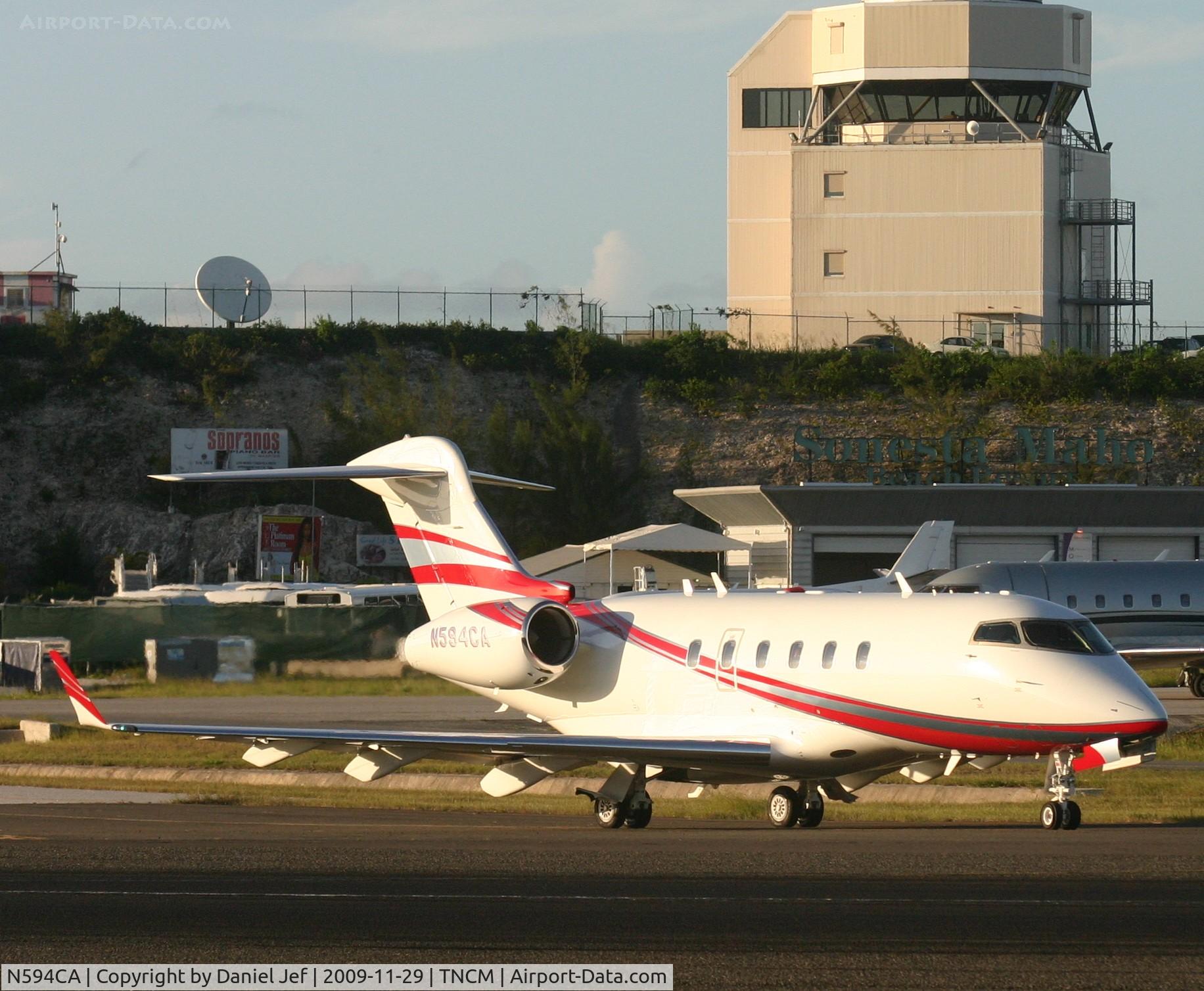 N594CA, 2005 Bombardier Challenger 300 (BD-100-1A10) C/N 20082, Taxing tru the holding point B for the tresh hold