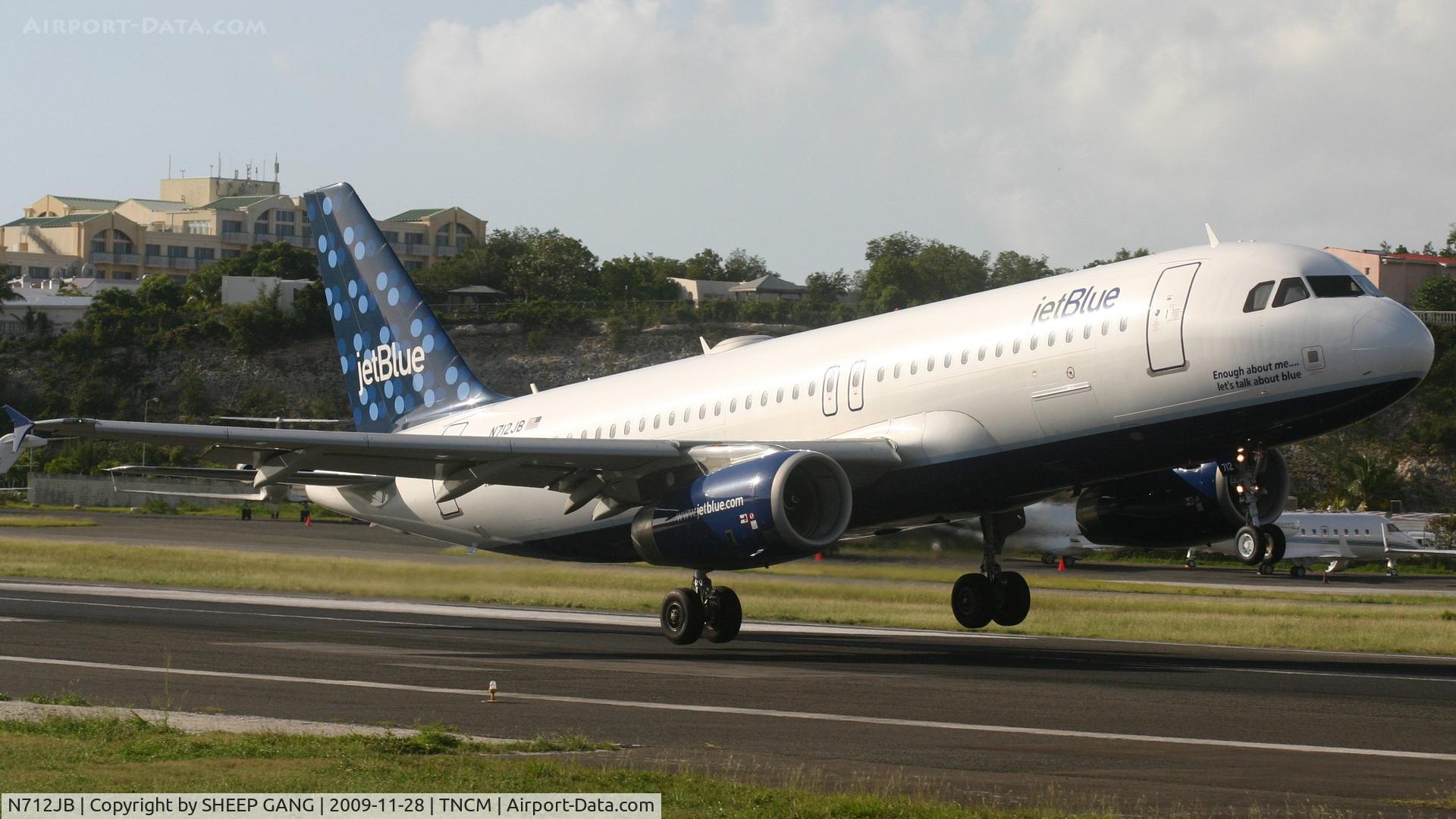 N712JB, 2008 Airbus A320-232 C/N 3517, Jetblue landding at tncm