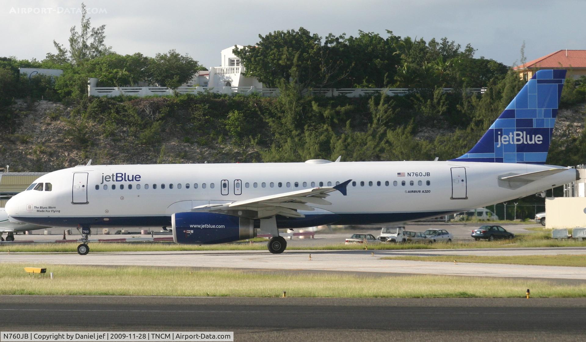 N760JB, 2008 Airbus A320-232 C/N 3659, jetblue taxing to holding point A