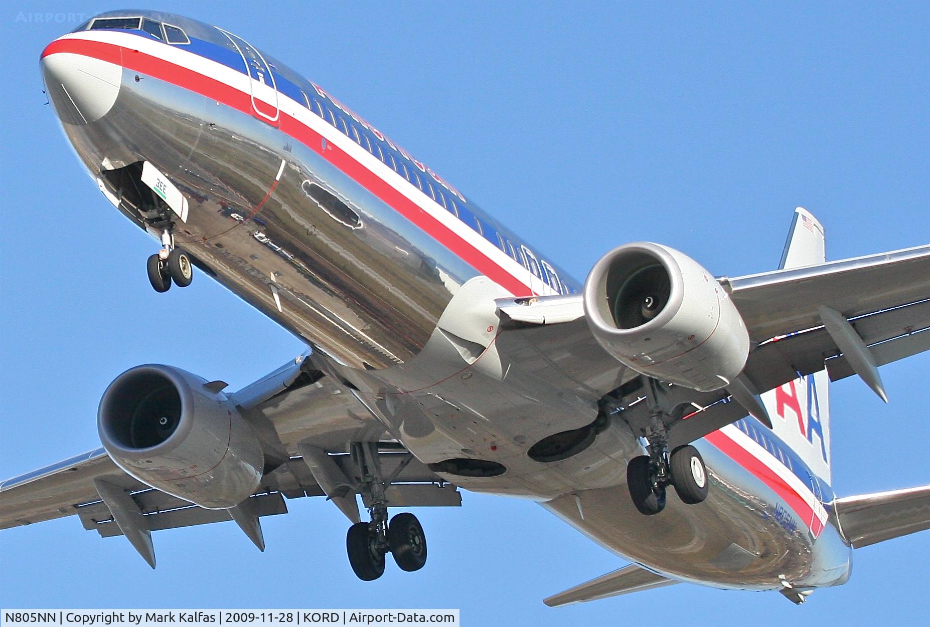 N805NN, 2009 Boeing 737-823 C/N 31075, American Airlines Boeing 737-823, AAL711 short final 27L arriving from KFLL.