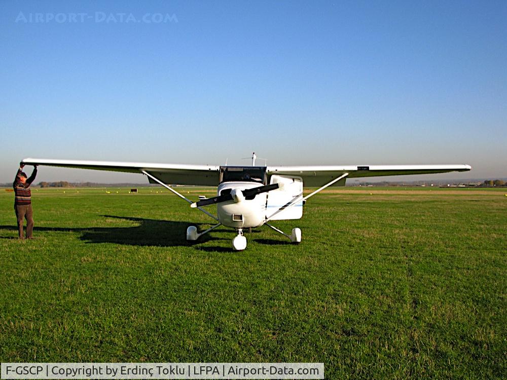 F-GSCP, Cessna 172R C/N 172-80170, Is the wing holding ?