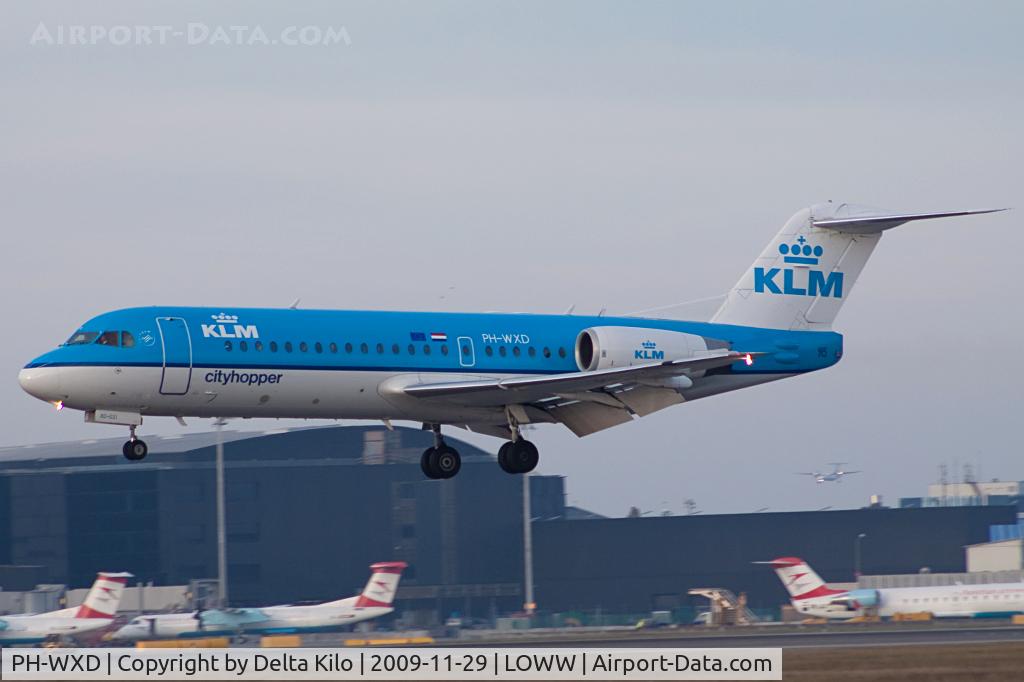 PH-WXD, 1995 Fokker 70 (F-28-0070) C/N 11563, KLM
