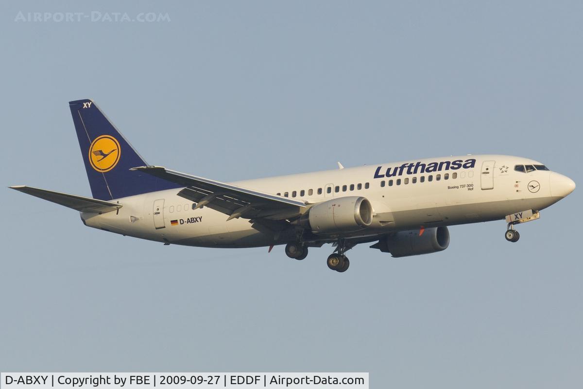 D-ABXY, 1989 Boeing 737-330 C/N 24563, erly morning arrival