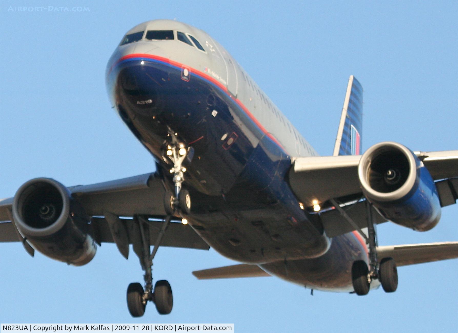 N823UA, 1998 Airbus A319-131 C/N 952, United Airlines A319-131 , UAL357 short final 27L arriving from KBWI.
