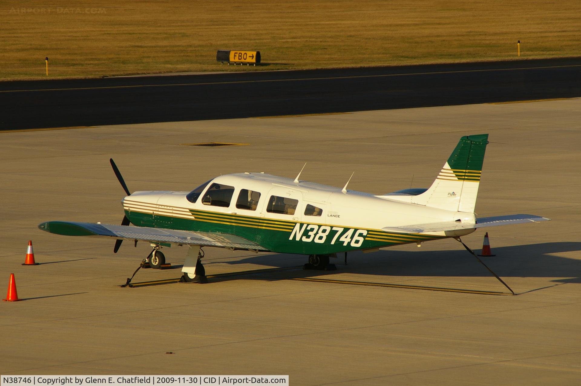 N38746, 1977 Piper PA-32R-300 Cherokee Lance C/N 32R-7780466, Parked  on the Landmark ramp