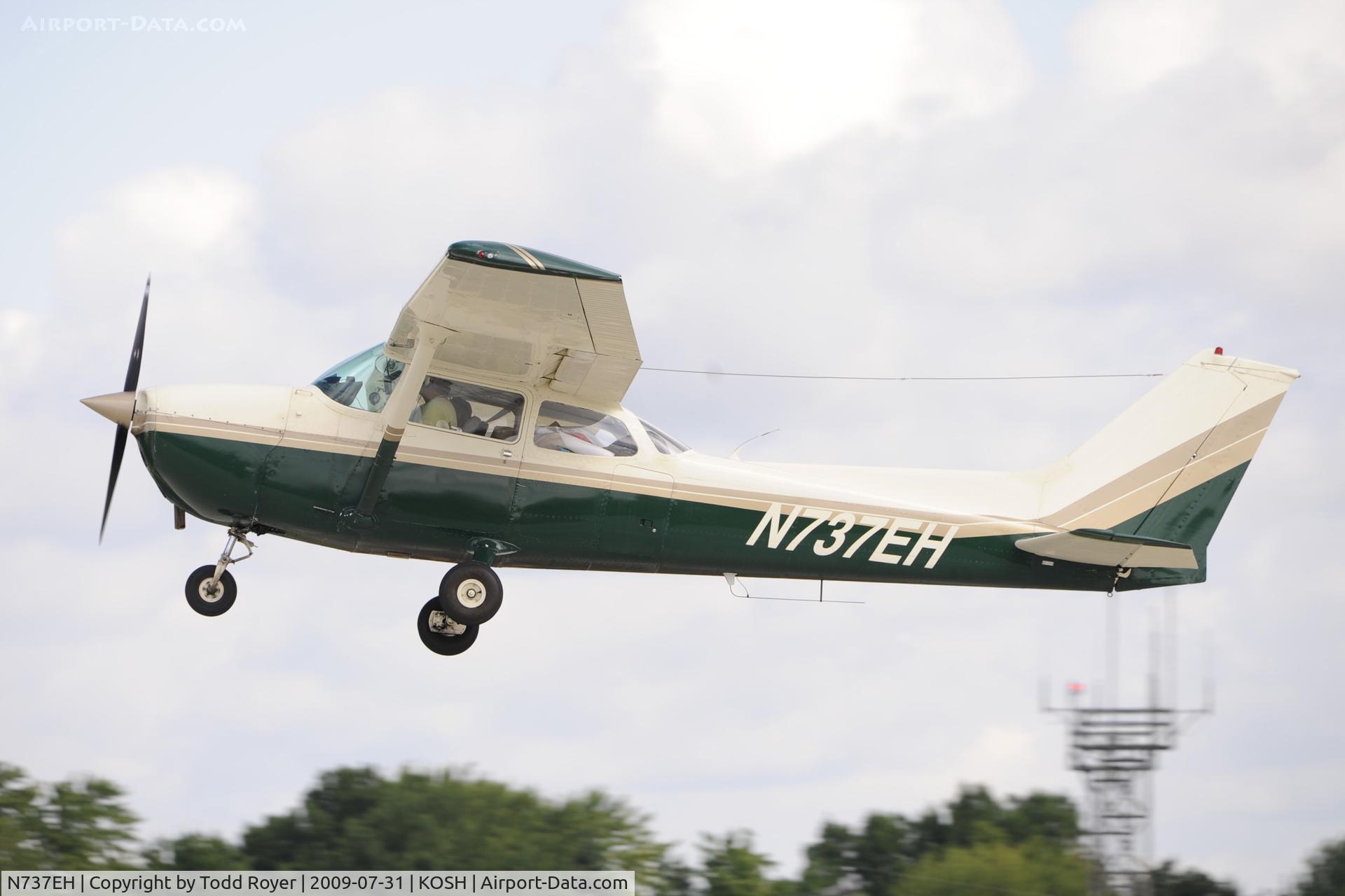 N737EH, 1977 Cessna 172N C/N 17269357, EAA AIRVENTURE 2009