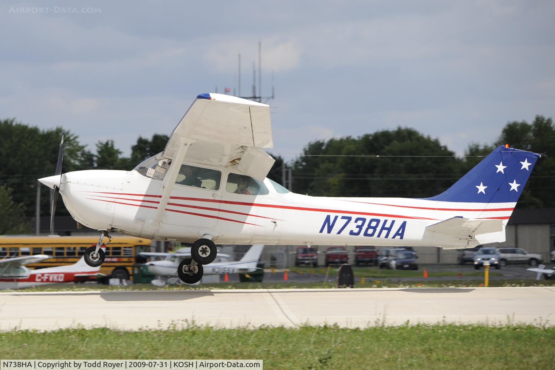 N738HA, 1977 Cessna 172N C/N 17269979, EAA AIRVENTURE 2009