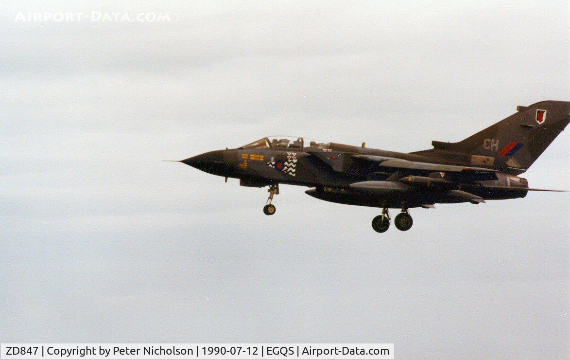 ZD847, 1985 Panavia Tornado GR.1 C/N 437/BS145/3199, Tornado GR.1 of 17 Squadron on finals to Lossiemouth in the Summer of 1990.