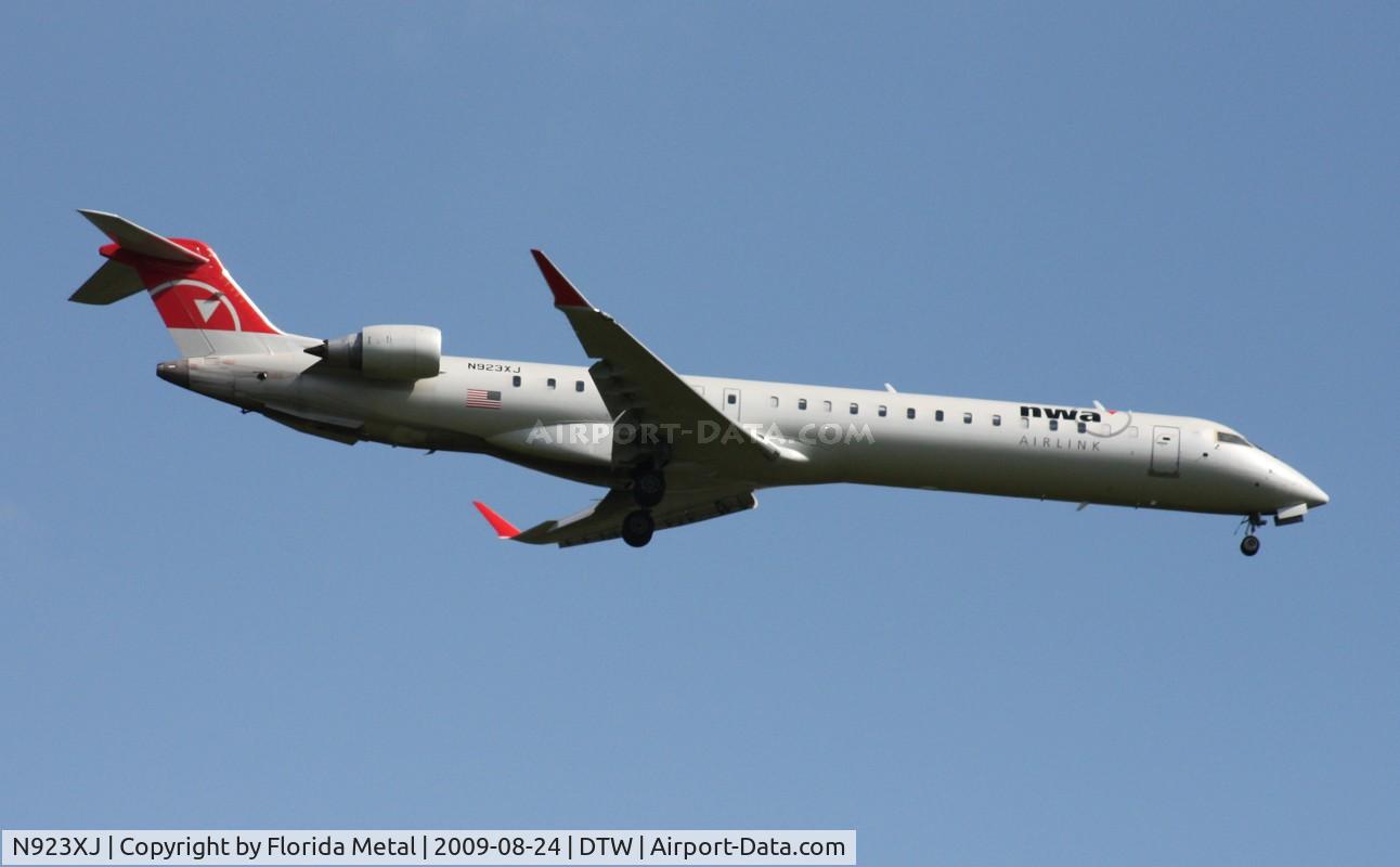 N923XJ, 2008 Bombardier CRJ-900ER (CL-600-2D24) C/N 15177, Mesaba CRJ-900